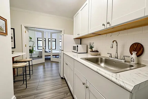 Kitchen, photo 1