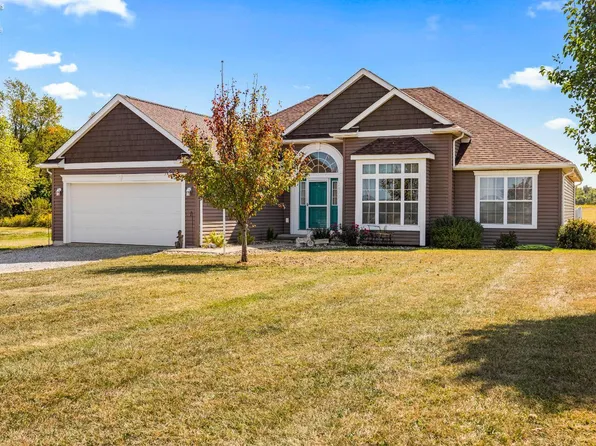 2477 Snyder Rd, Willard, OH 44890