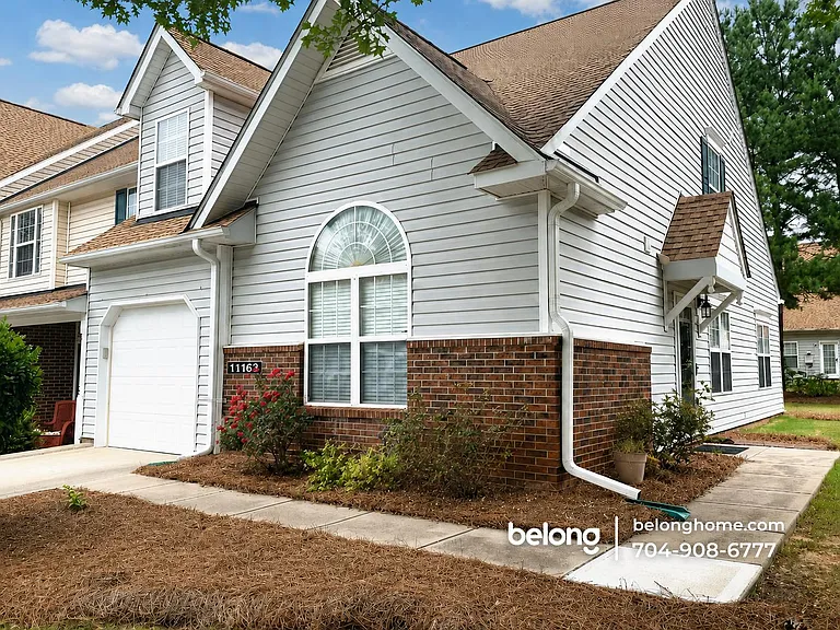 11163 Saintsbury Pl #TOWNHOUSE — Photo 1