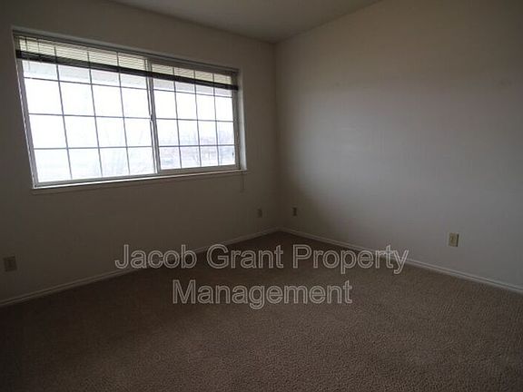 5th image of 1940 S Ammon Rd APT 1