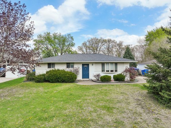3786 Mariner St, Waterford, MI 48329