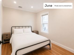 17 Kenneson Rd #D, Somerville, MA 02145