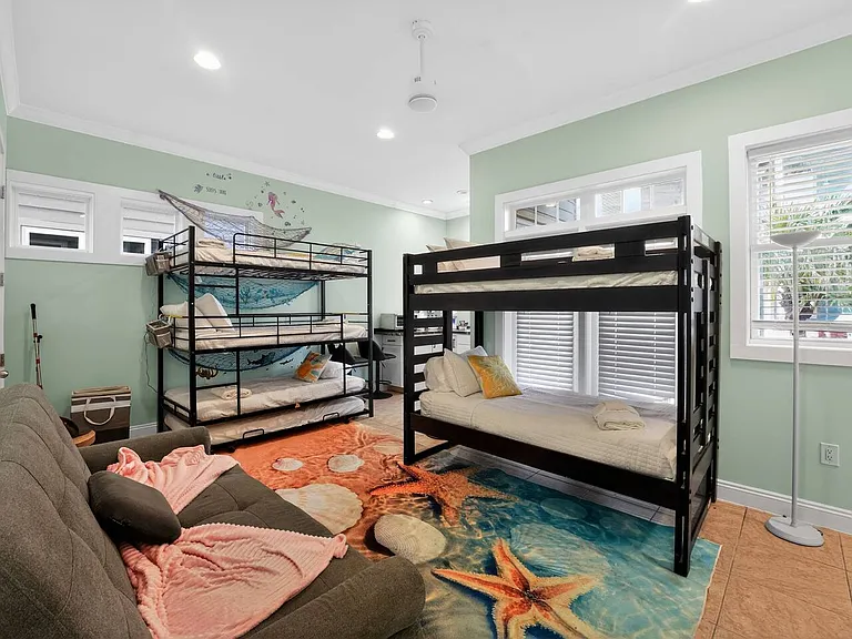 6224 Thomas Dr #1 — Photo 20