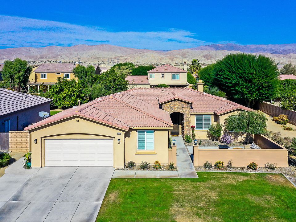 1st image of 82356 Padova Dr