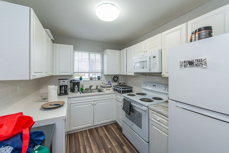 1st image of 29 Paterson Ave #17
