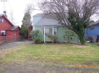 1165 Avenue F, Seaside, OR 97138