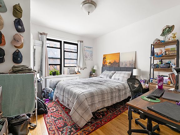 3rd image of 163 W 17th St #4CC