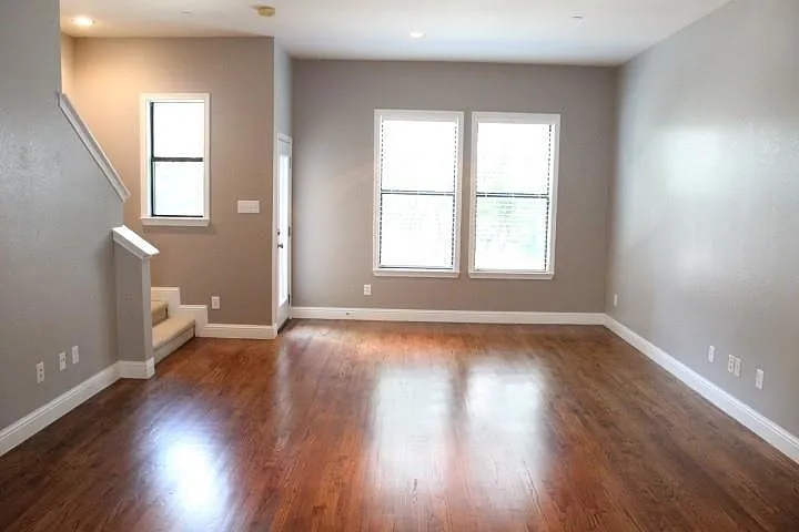 2nd floor living room