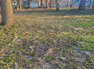 504 W Jefferson St, Athens, IL 62613