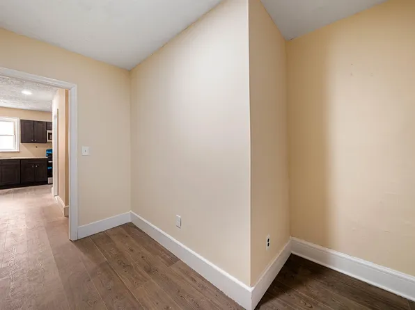 378 Avenue C image 13 of 22