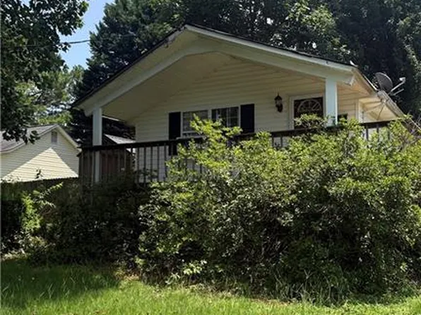6435 Bonanza Trl, Gainesville, GA 30506