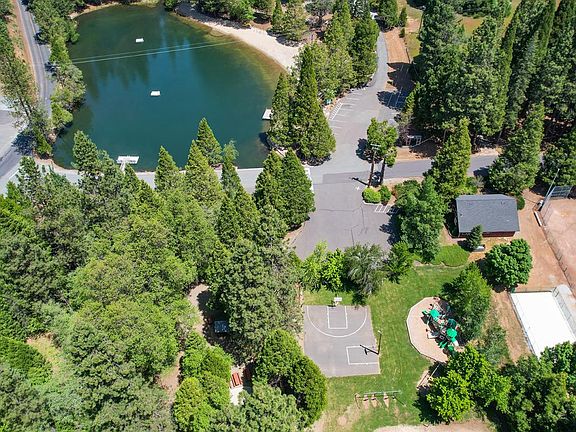 4th image of 2271 Murphys Dr