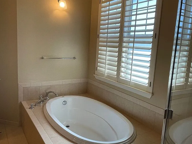 60 Moana Ave — Photo 20