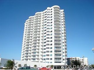 5th image of 2 Oceans West Blvd APT 1204