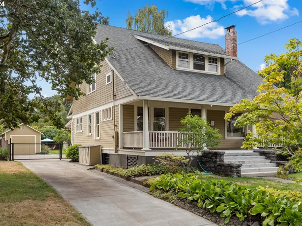 2114 17th Ave, Forest Grove, OR 97116