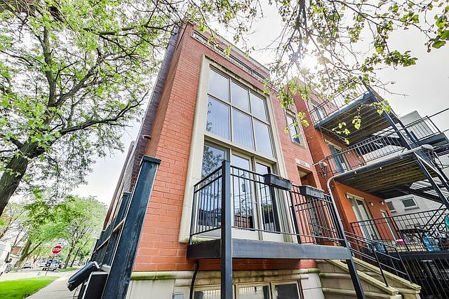 1st image of 2200 W Huron St #1R