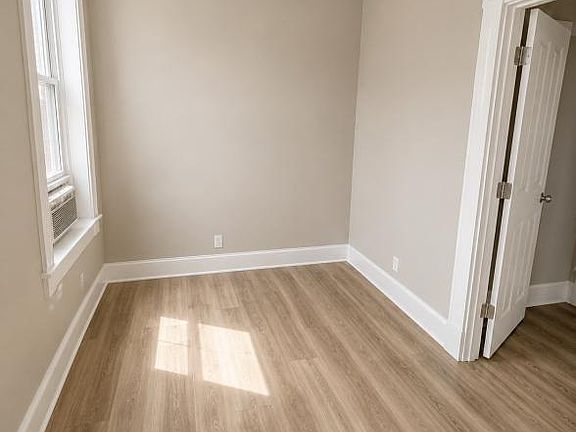 5th image of 2385 Wheeler St APT 2