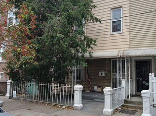 1904 Hunt Ave, Bronx, NY