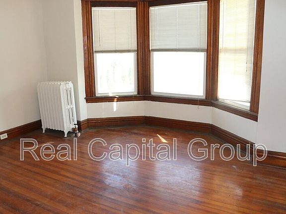 2nd image of 69 Lexington Ave Unit 2