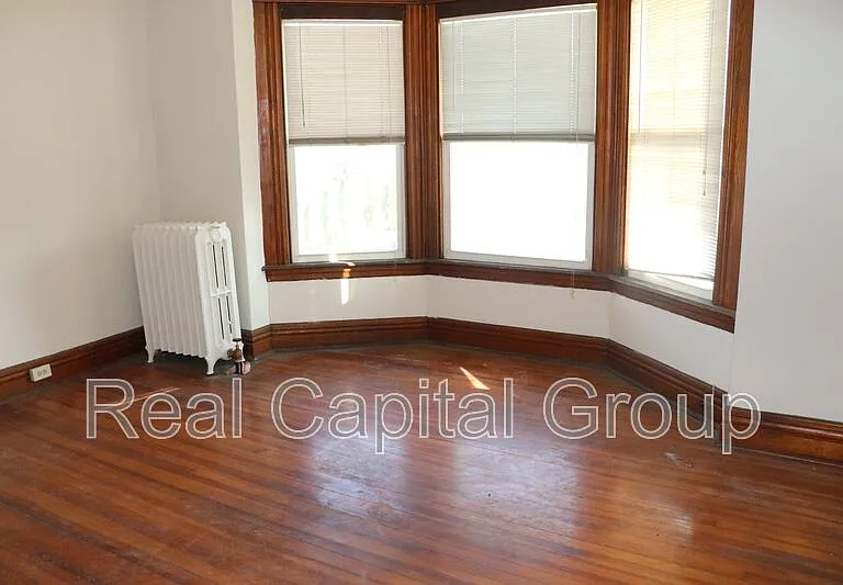 69 Lexington Ave #2 — Photo 2