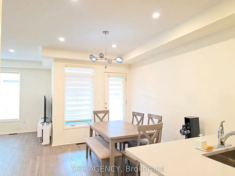 109 Ness Dr — Photo 9