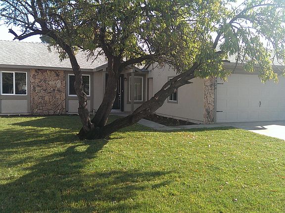 3rd image of 3824 Missionwood Ct