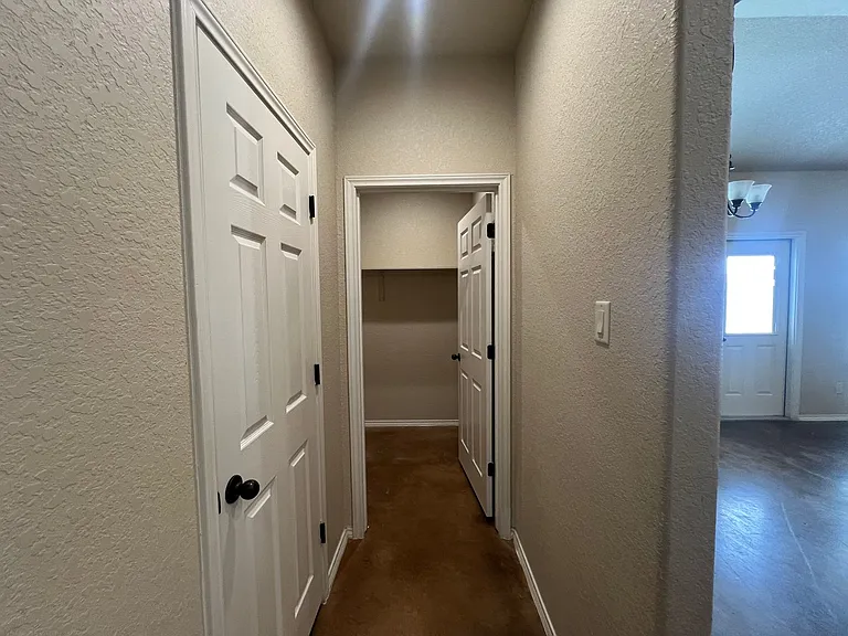 115 Stacy Ln — Photo 8