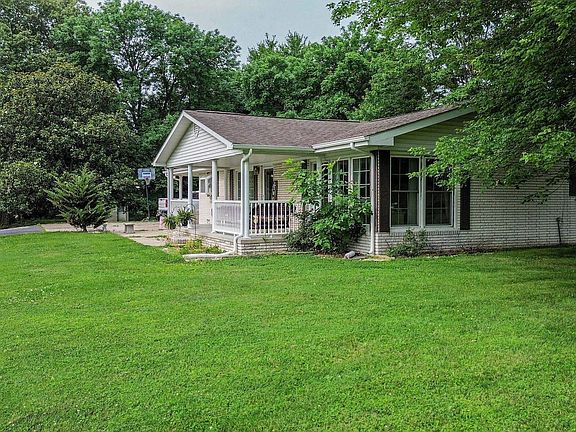 2nd image of 831 County Road 1006