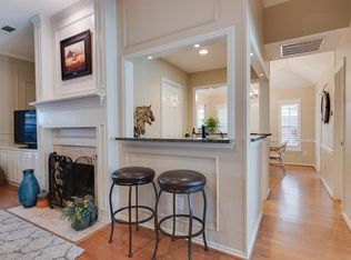 6716 Castle Creek Dr, Fort Worth, TX 76132