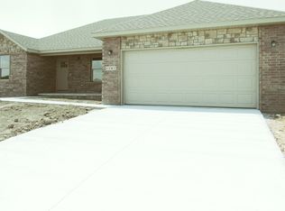 1202 Aundria, Monett, MO 65708