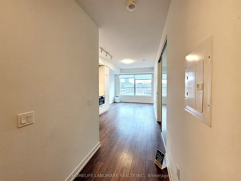 158 Front St E #623 — Photo 11