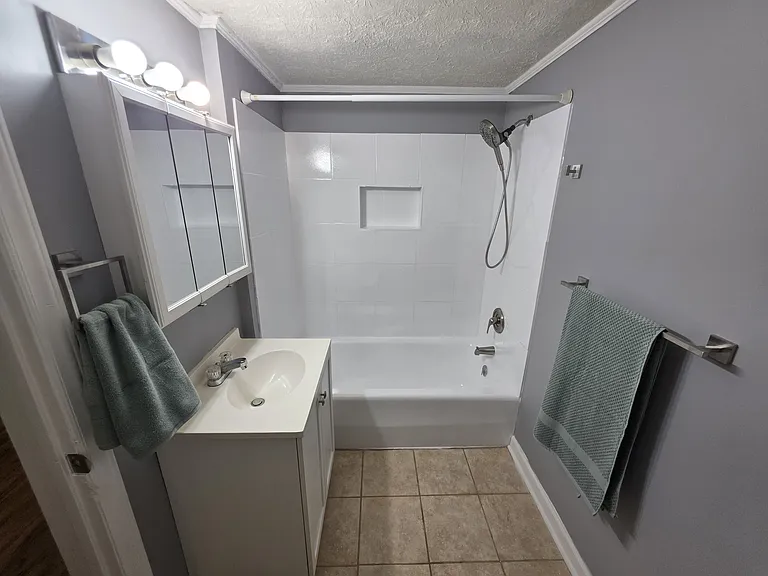 500 Blair St — Photo 20