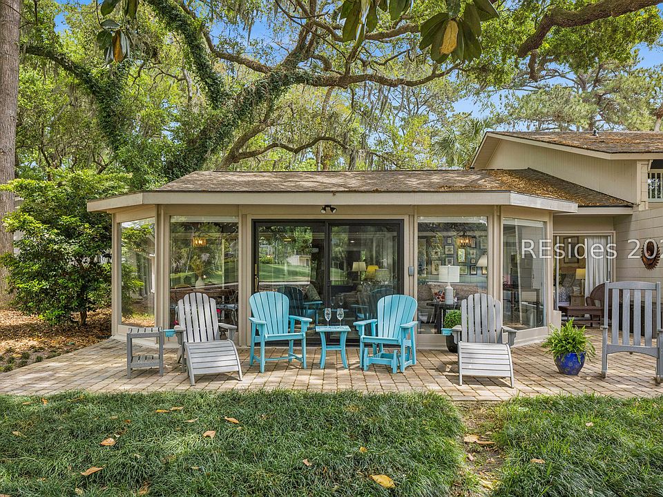2 Woodbine Pl Hilton Head Island SC | Zillow