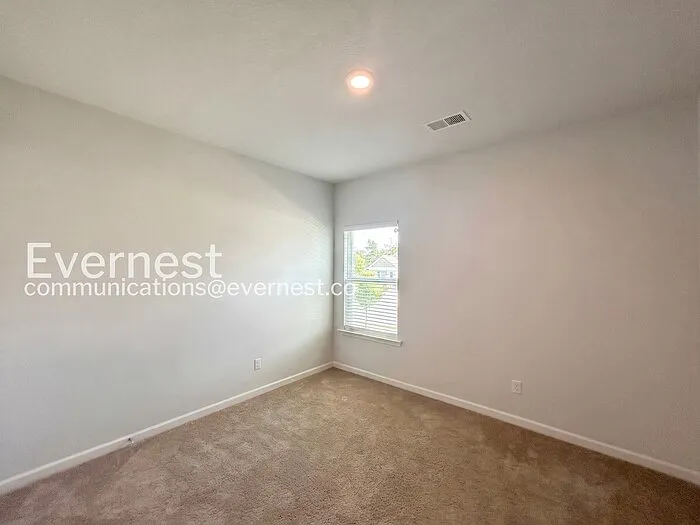 8329 Gum Pond Dr — Photo 24