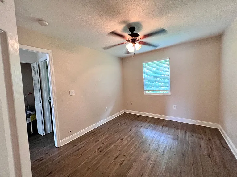 4170 Barna Ave #F — Photo 6