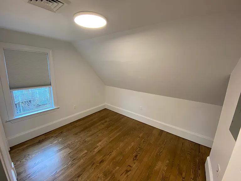 37 Spencer Ave #3 — Photo 7