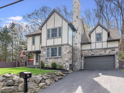 10 S Shore Trl, Sparta, NJ, 07871