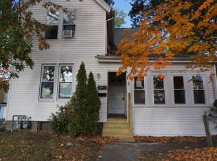 69 Gates St, Holyoke, MA 01040