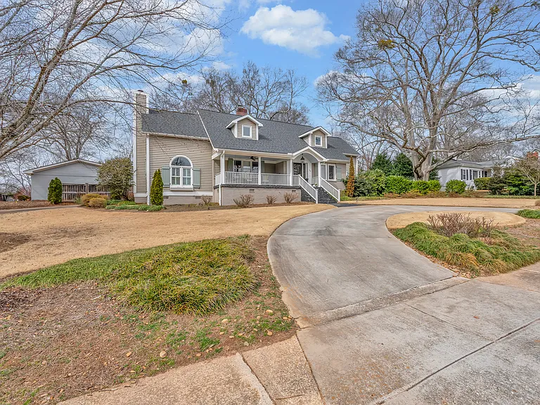 128 Rockwood Dr — Photo 38