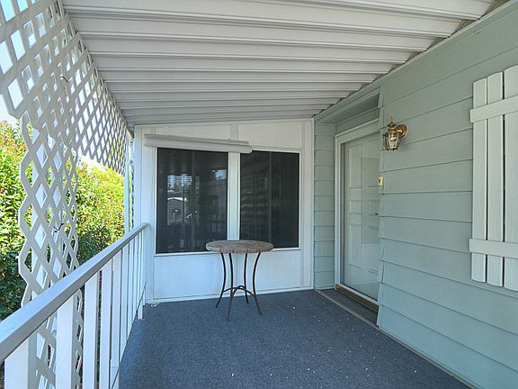 4th image of 98 Tanya Way