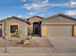 8264 N Rocky Brook Dr, Tucson, AZ 85743