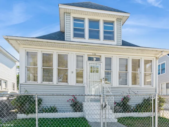 1130 Wilcox St, Hammond, IN 46320