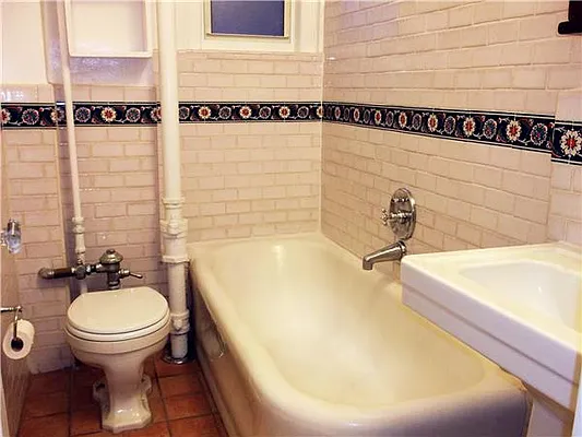 Sold by Maz Group NY | media 9