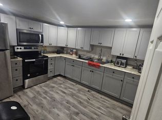 10106A S Grant Ave #B, Manassas, VA 20110