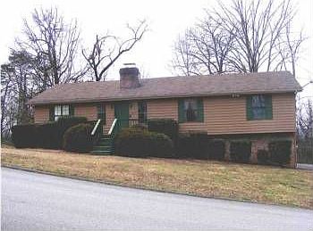 1st image of 6900 Deerwood Dr