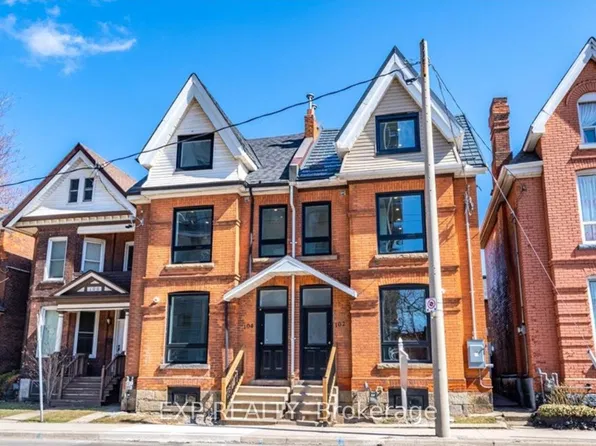 102 Wellington St N #1, Hamilton, ON L8R 1N3