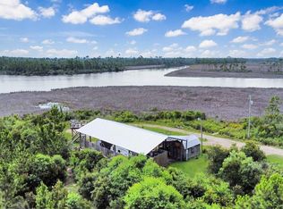 105 Chapel Ln, Port Saint Joe, FL 32456