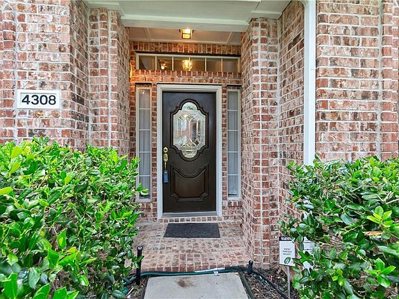5th image of 4308 Avebury Dr