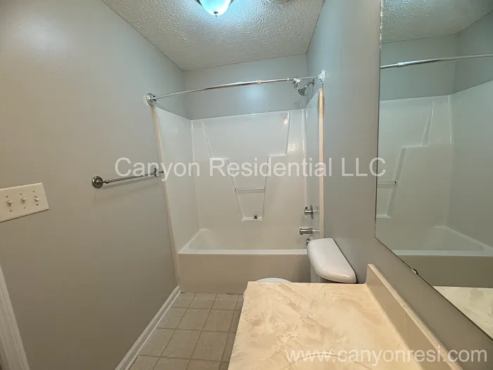 1441 Aultroy Dr — Photo 10