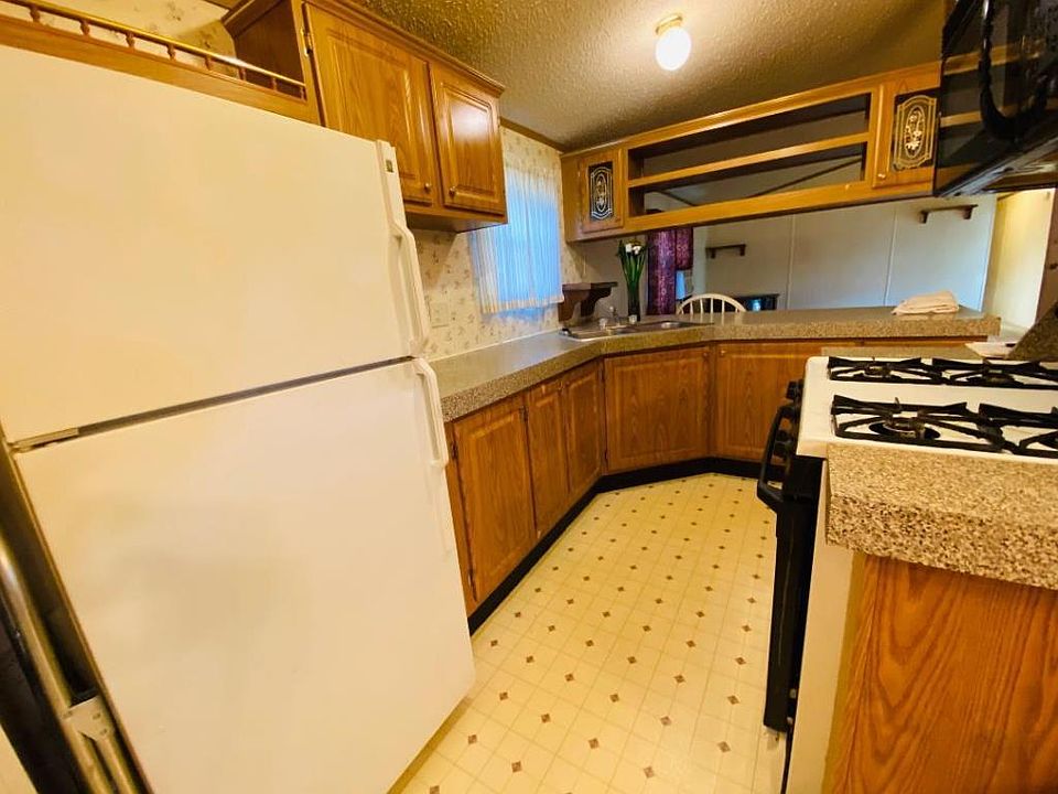 85 Mohawk Dr, Dwight, IL 60420 Zillow